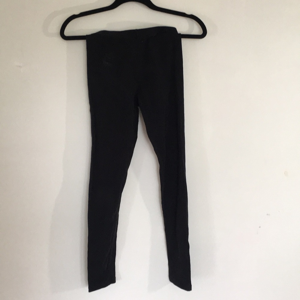 Black leggings